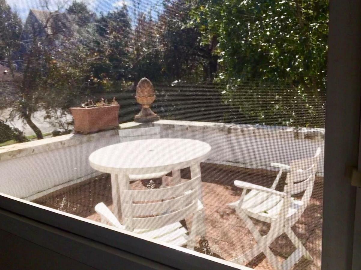 The Villa Bed & Breakfast (Adults Only) Τακόμα Δωμάτιο φωτογραφία