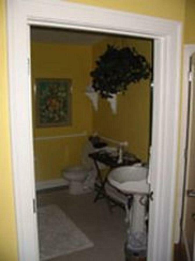 The Villa Bed & Breakfast (Adults Only) Τακόμα Εξωτερικό φωτογραφία